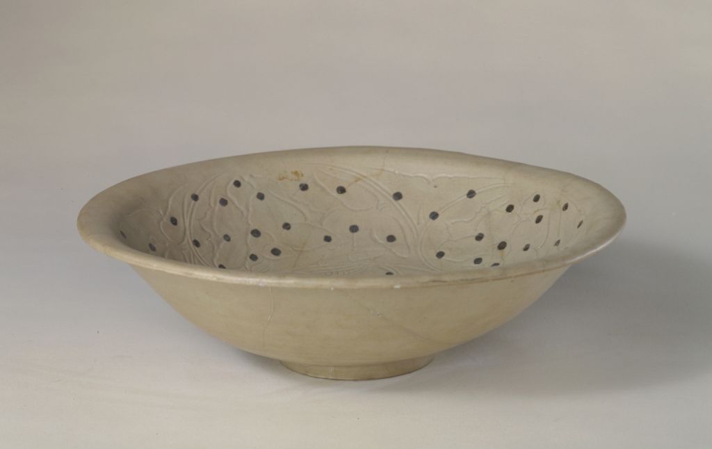 图片[1]-Xicun Kiln Green and White Glaze Large Bowl with Phoenix Pattern-China Archive